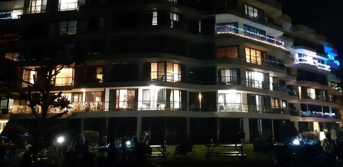 San Simeon Beachfront Apartments Tugun Χρυσή Ακτή Εξωτερικό φωτογραφία